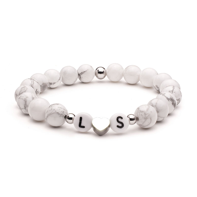 Náramky pre páry INICIÁLY z howlitu a lávových kameňov MN3070